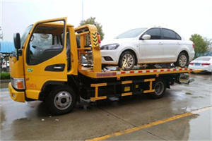 长沙附近拖车救援24小时服务热线